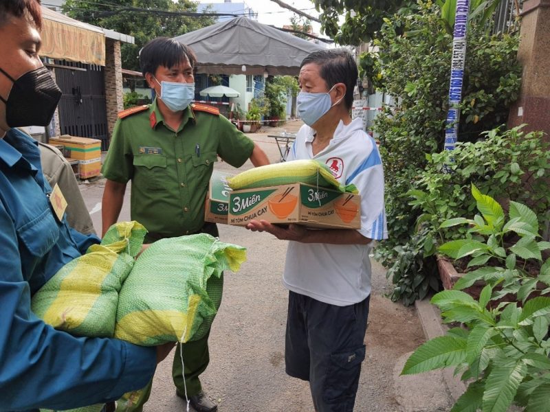 Nhận thức nên trân trọng những gì mình nhận từ mọi người. Từ trường hợp của cá nhân nhìn rộng ra xã hội, tôi học được biết bao sự trân quý và biết ơn mọi người