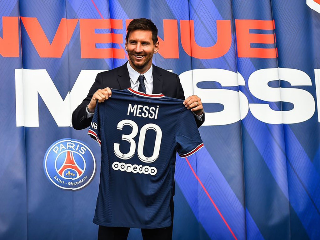 Áo đấu của Messi bán cực kì nhanh chóng khi khoác áo PSG