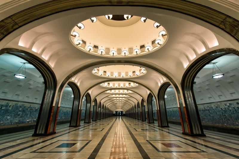 “Mê cung dưới lòng đất” Moscow Metro