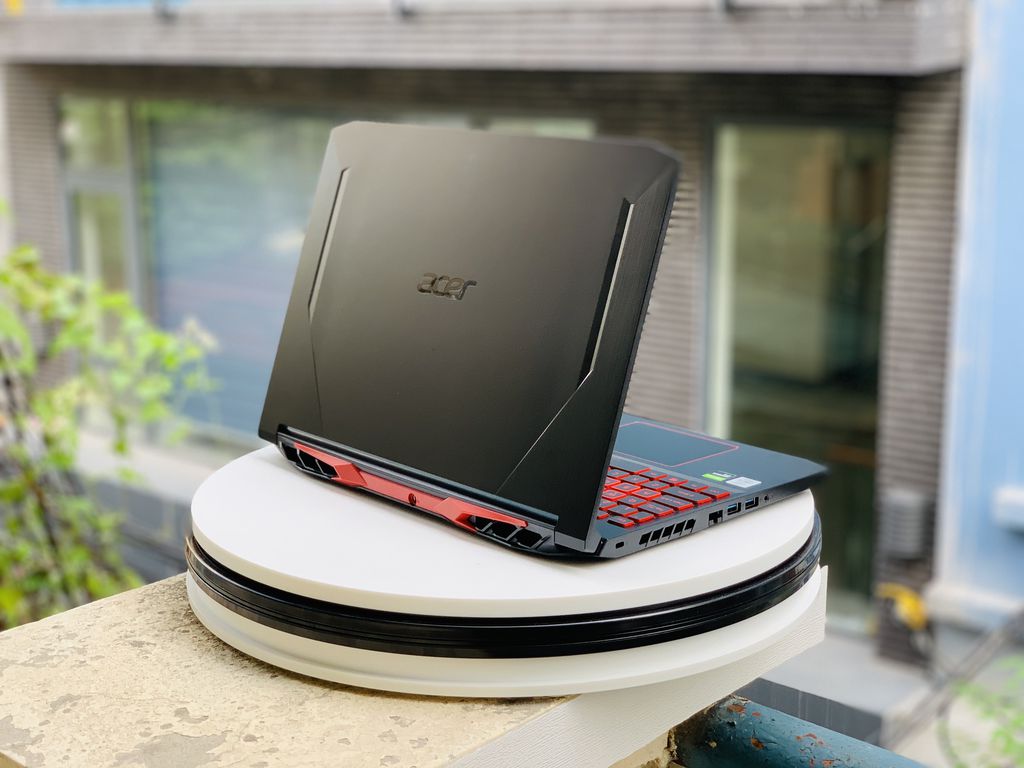 Acer Nitro 5 sử hữu vi xử lý Intel Core i thế hệ thứ 11